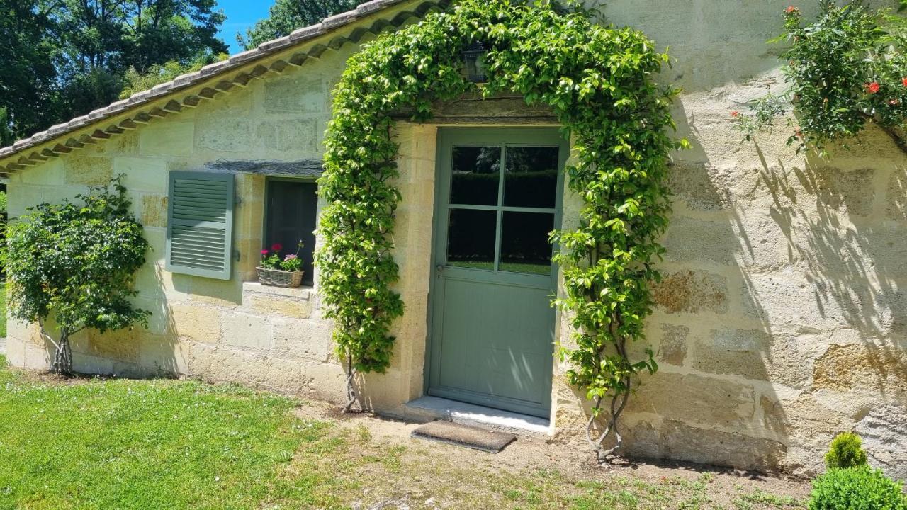 Chambre Saint Emilion - Le Clos D'Antan Les Artigues-de-Lussac Exterior photo